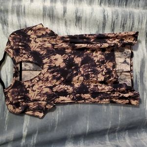 Tiedye Peephole Flowy T-Shirt